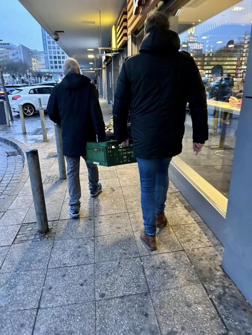 Lebensmittelabgabe in der Dortmunder City